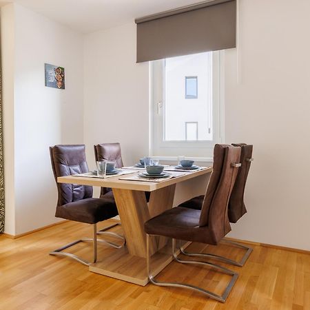 Home In Vienna By Oberlaa Therme - 15 Min To The City Center エクステリア 写真