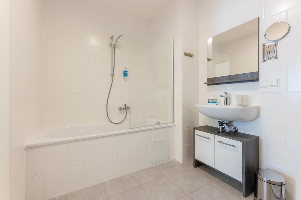 Home In Vienna By Oberlaa Therme - 15 Min To The City Center エクステリア 写真