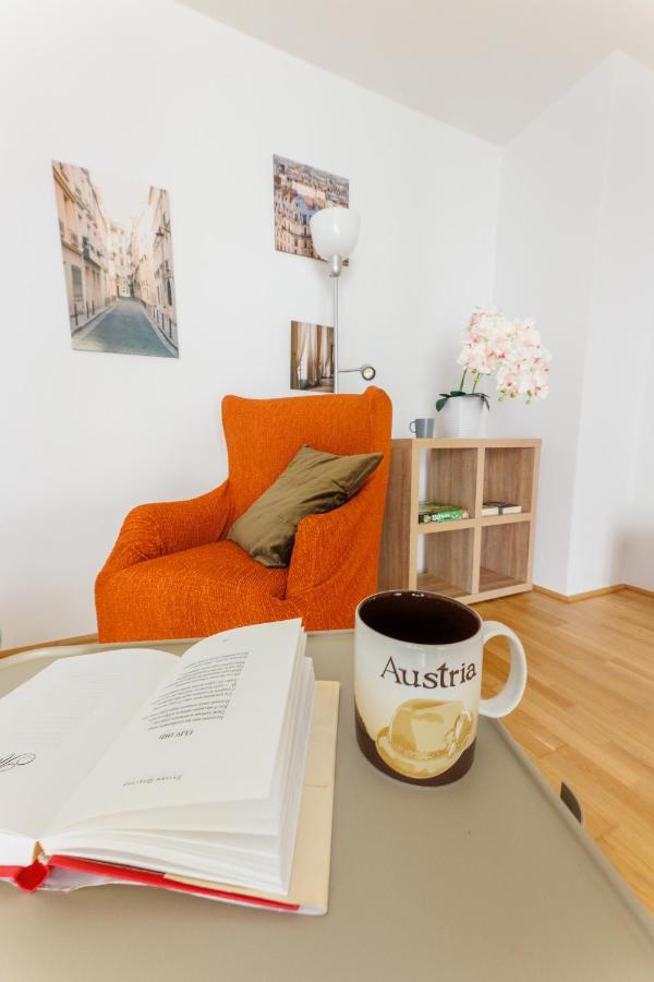 Home In Vienna By Oberlaa Therme - 15 Min To The City Center エクステリア 写真