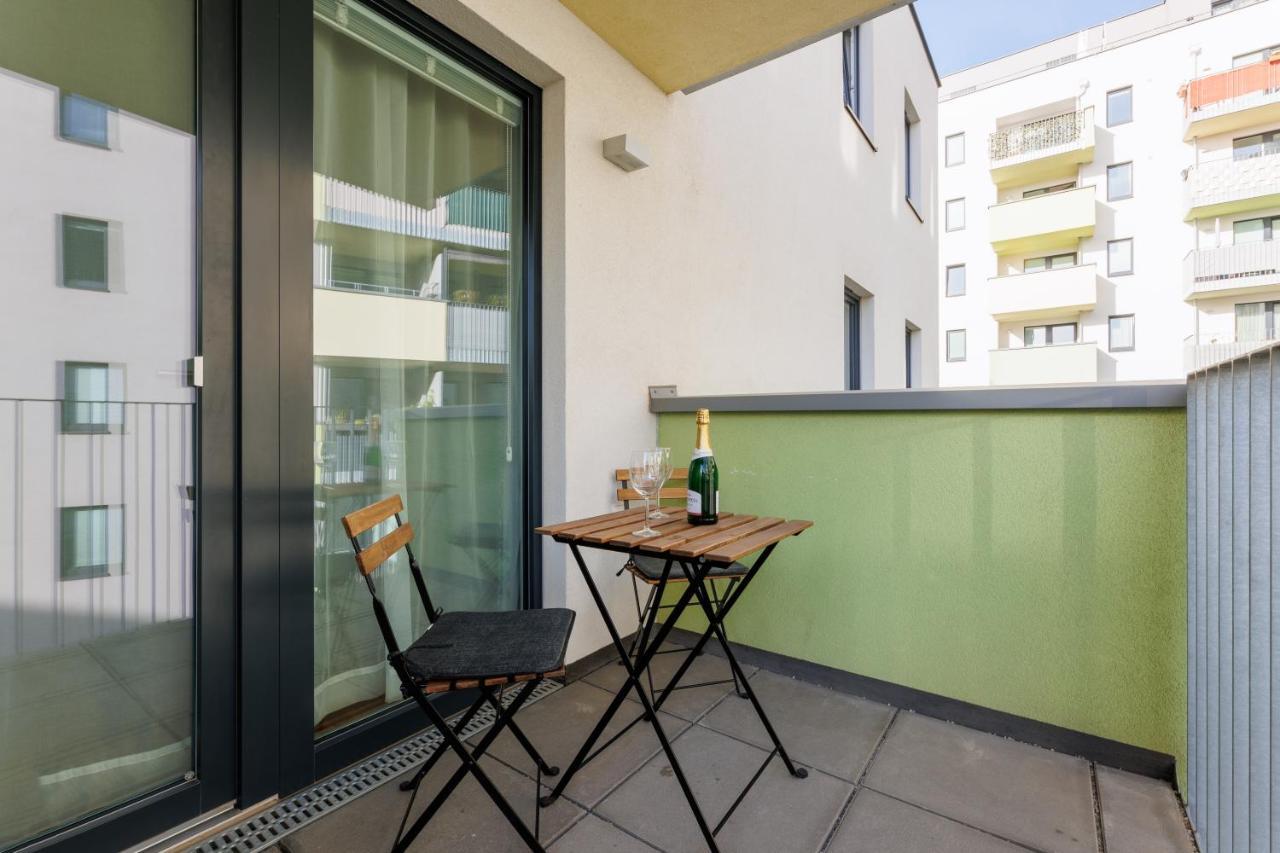 Home In Vienna By Oberlaa Therme - 15 Min To The City Center エクステリア 写真