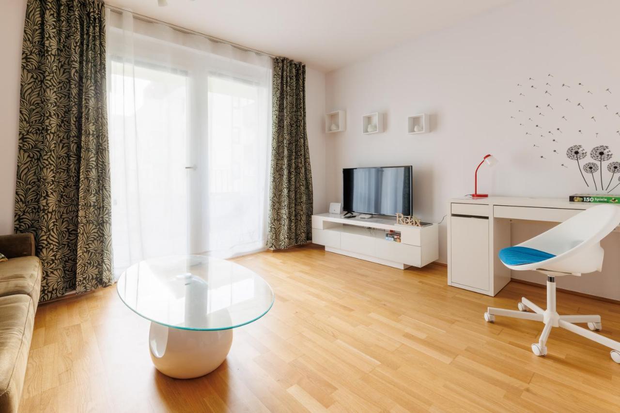 Home In Vienna By Oberlaa Therme - 15 Min To The City Center エクステリア 写真
